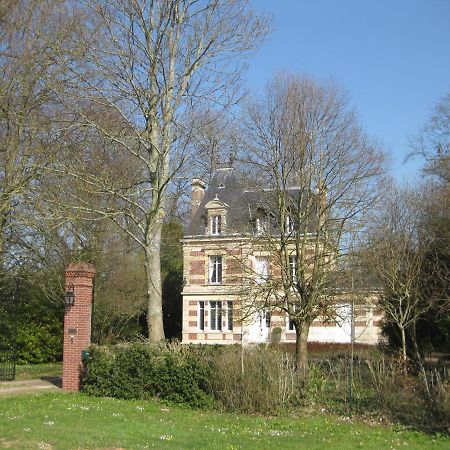 Chateau De Launay Méry-Corbon Buitenkant foto