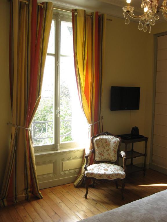 Chateau De Launay Méry-Corbon Kamer foto
