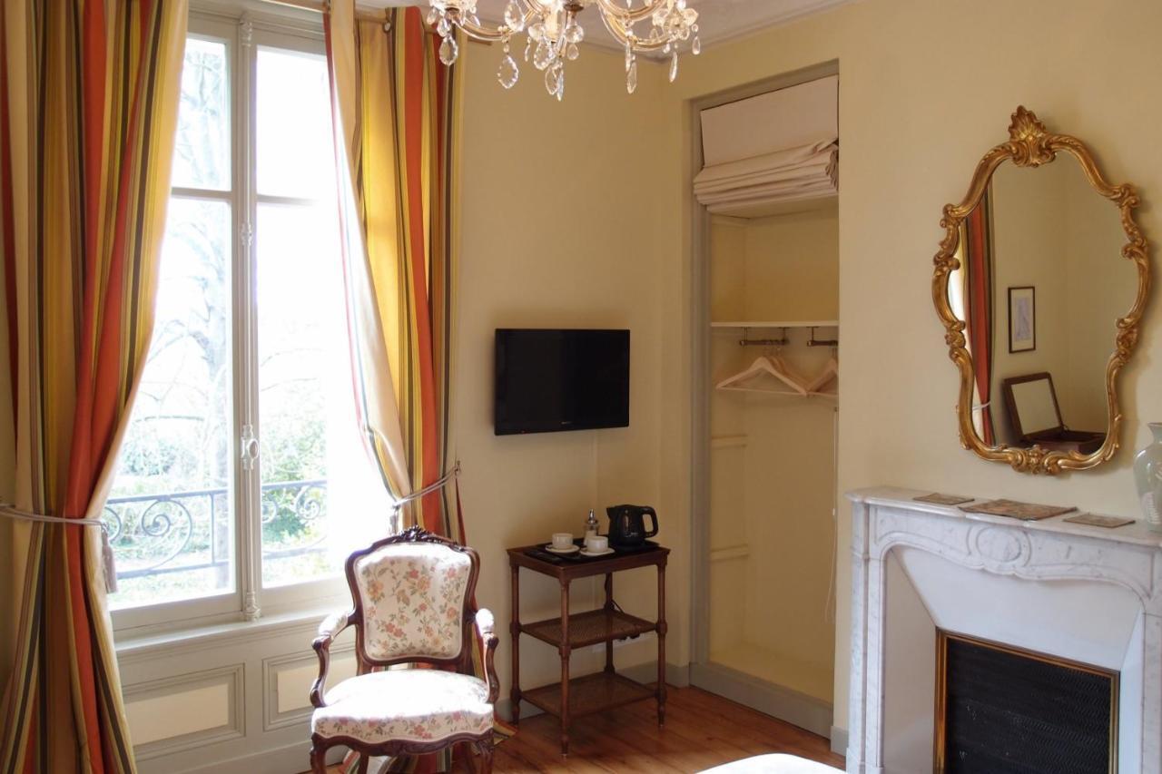 Chateau De Launay Méry-Corbon Kamer foto